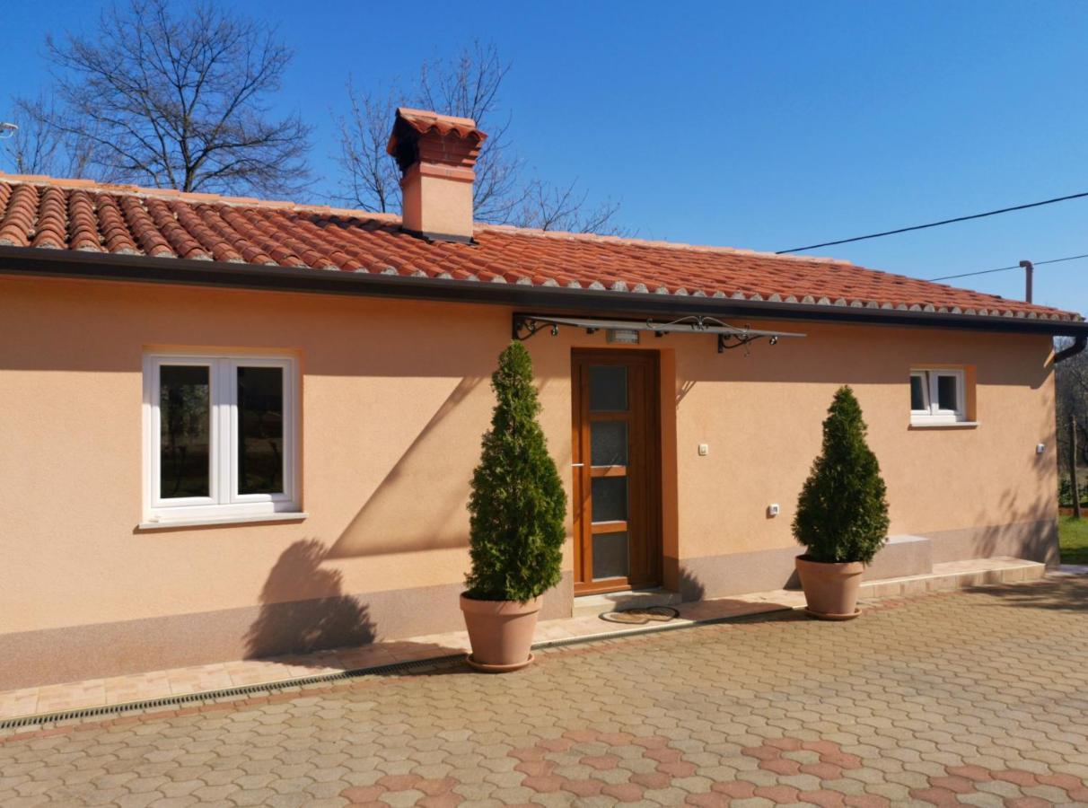 Holiday House Nela Labin  Exterior photo